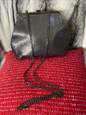 Vittoria Napoli Made in Italy 🇮🇹 Genuine Leather Sparking Silver High Quality